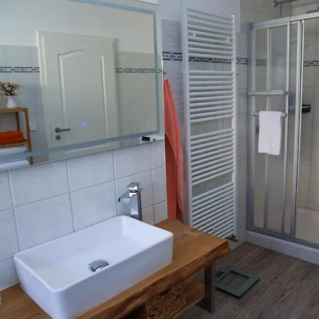 Julia Apartment *